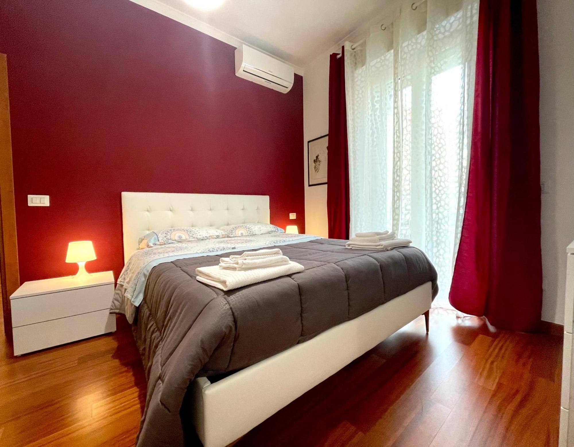 Lucens Domus Appartamento Roma Quartiere Trieste - Vicino Metro B1 - Luaran gambar
