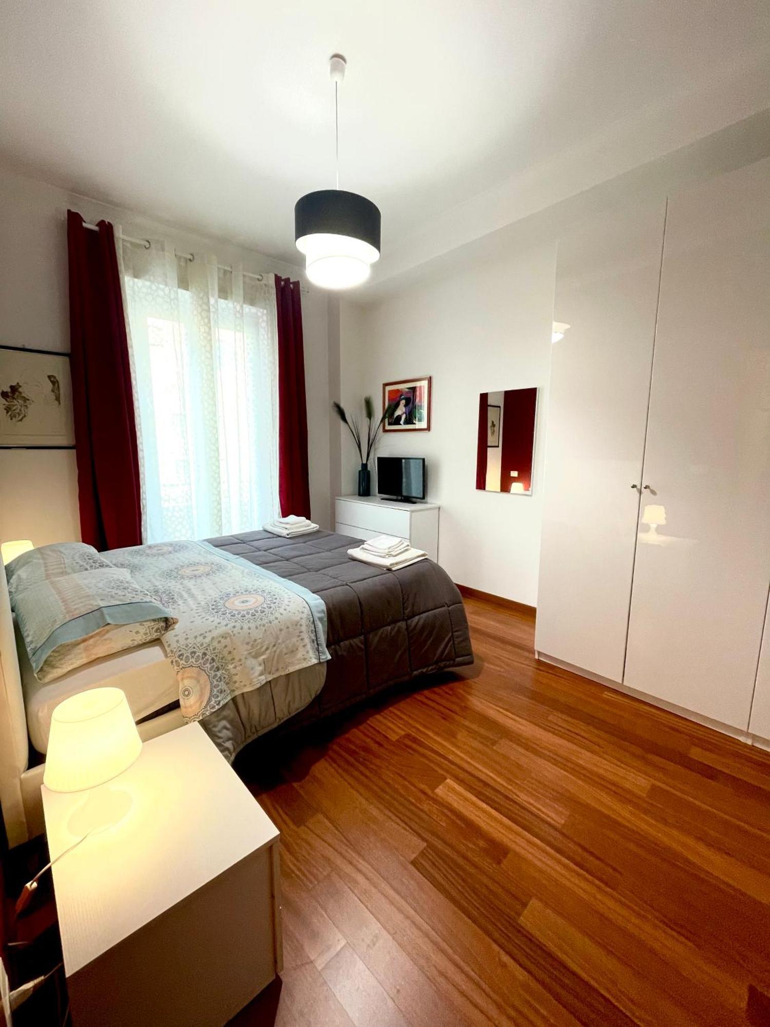 Lucens Domus Appartamento Roma Quartiere Trieste - Vicino Metro B1 - Luaran gambar