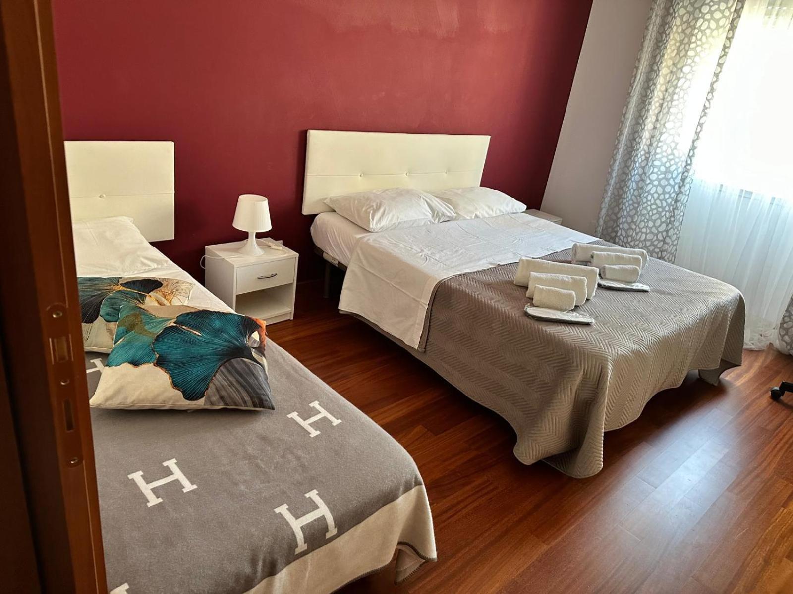 Lucens Domus Appartamento Roma Quartiere Trieste - Vicino Metro B1 - Luaran gambar